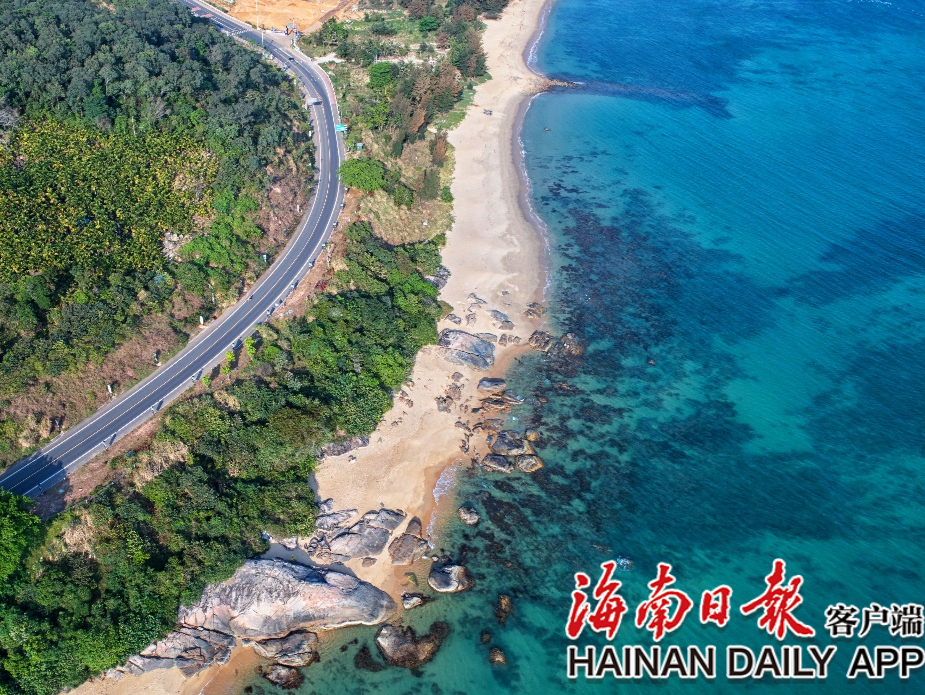 海南环岛旅游公路入选中国十大自驾游精品线路