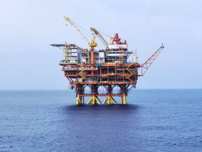 南海近十年最大对外合作油田陆丰12-3油田投产