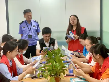 有纠纷找他们！马田街道“红色小分格+法律顾问”合力共建和谐社区