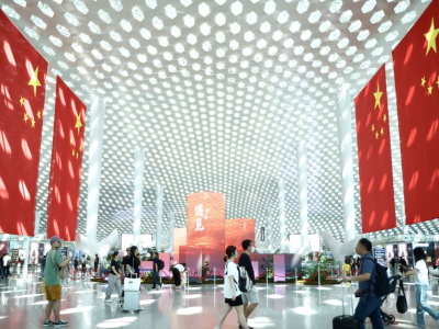 深圳机场迎来“最热”国庆黄金周，日均客流量将超15.3万人次