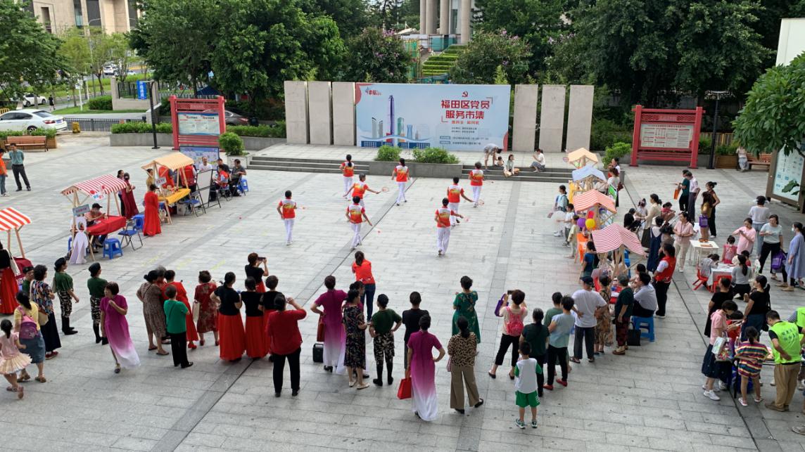 书记面对面 “议”起更精彩——莲花街道彩虹社区党员服务市集社区居民双向奔赴