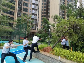 战“苏拉” | 台风暴雨中物业人的暖心事