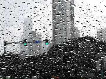 预计8日凌晨起西南季风加强，深圳有大雨到暴雨局部大暴雨