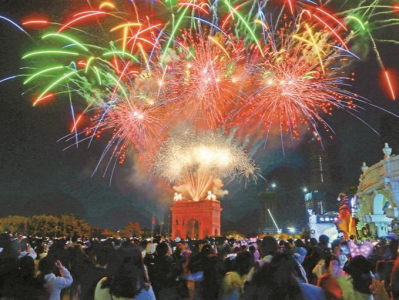 国内旅游产品预订同比增5倍  深圳跻身“黄金周”热门目的地前十