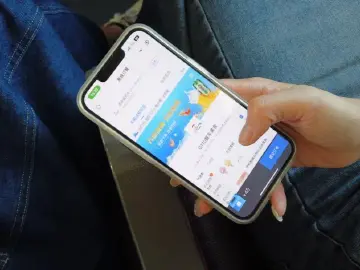 美团、饿了么平台目前深圳仍可配送，在部分停工停产片区暂停外卖服务