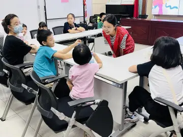 南华社区开展青少年反诈骗宣传