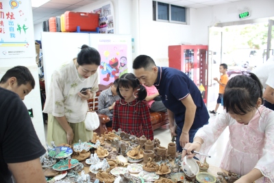 凤凰街道展示109件陶艺作品引导居民弘扬传统文化艺术
