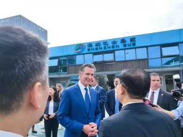美国加州州长纽森开启访华之旅，在深圳直呼Amazing！
