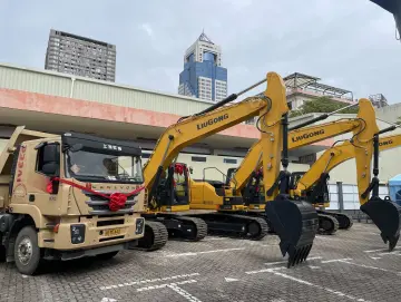 深圳市2023年第四季度新开工项目启动活动举行，机场东枢纽地铁17号线市二院扩建等启动建设  