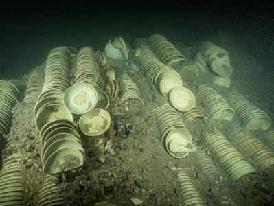 深海考古重要发现！我国首次在千米级海底发现大型古代沉船遗址