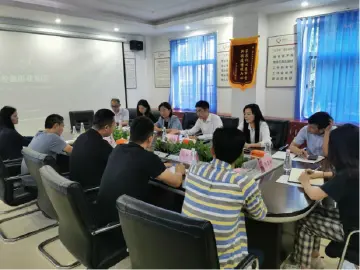 龙岗区产服集团丨真心实意当好企业服务“金牌店小二”