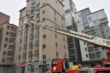 马田街道开展2023年高层建筑火灾事故应急演练活动