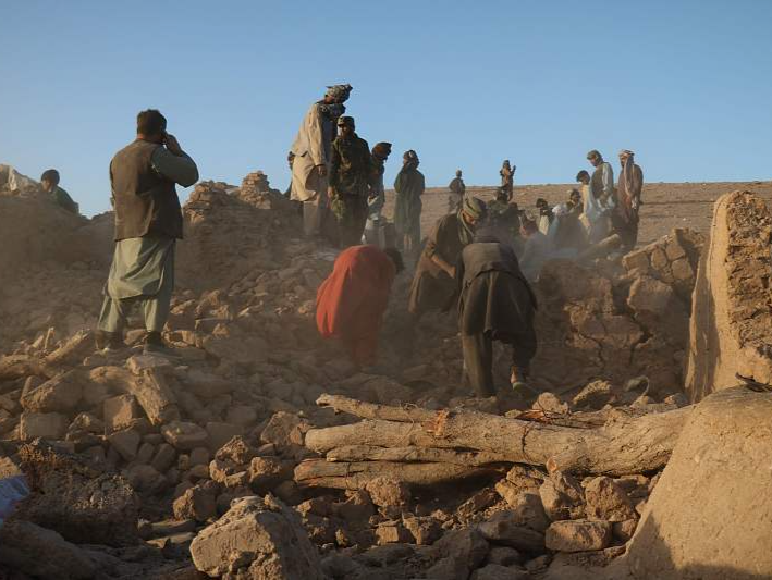 阿富汗地震死亡人数已超2000人