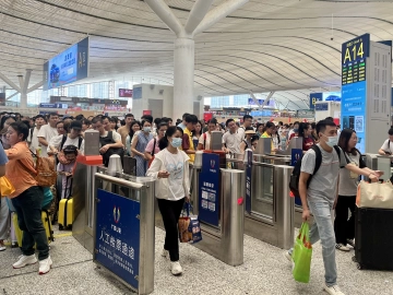 圆满收官！中秋国庆双节深圳铁路到发旅客超740万人次