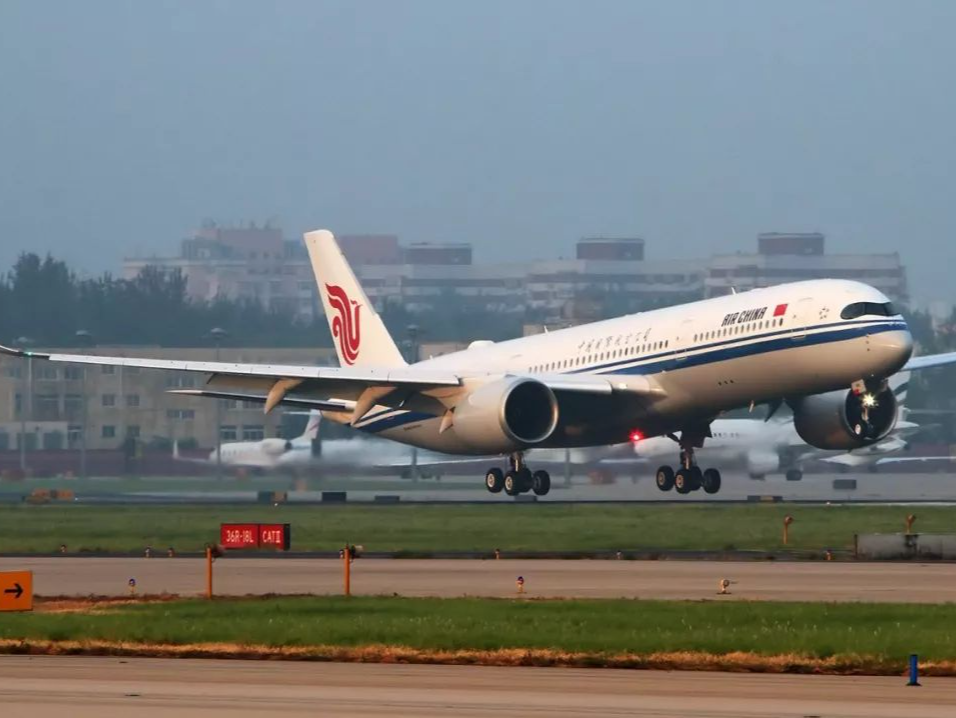 11月1日国航北京至旧金山直飞航线将复航，每周两次往返