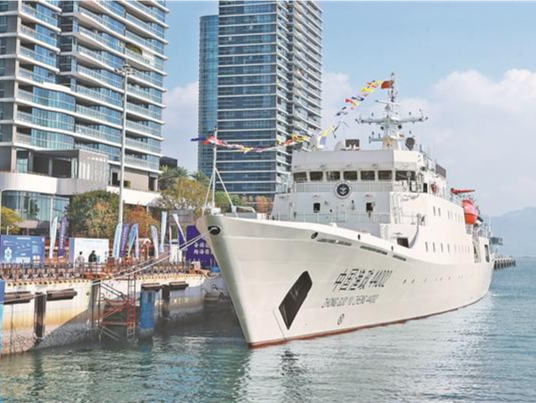 海博会与海洋周今日开幕！深圳首艘3000吨级海洋维权执法船向公众开放
