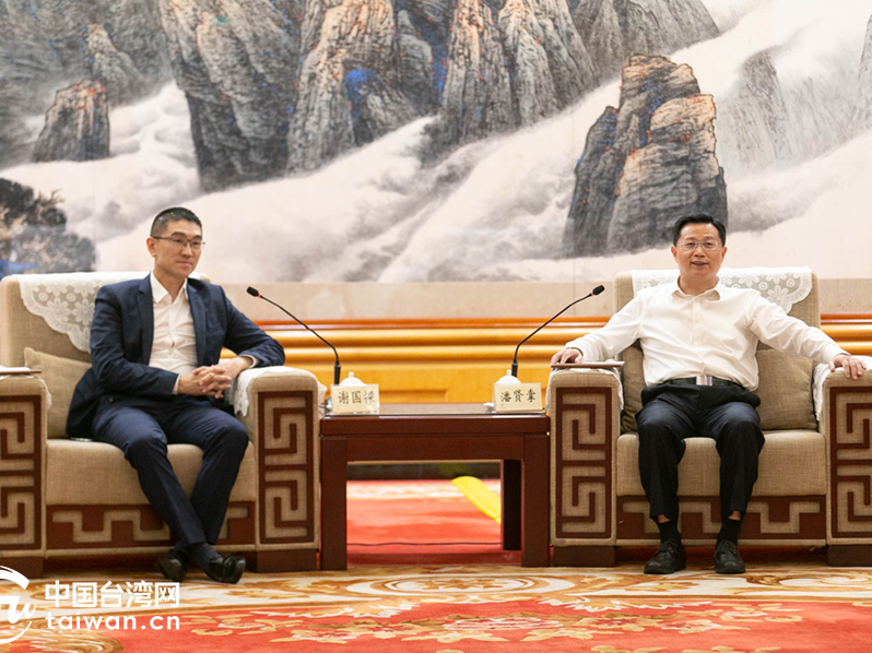 潘贤掌在深圳会见基隆市市长谢国樑一行