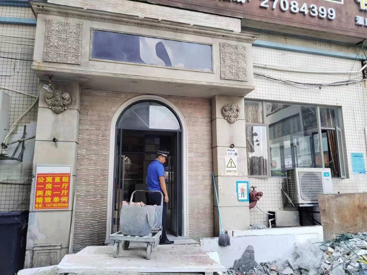 东方社区开展房屋装修巡查工作