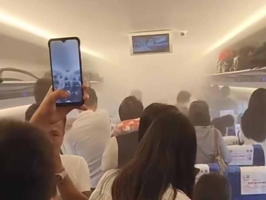 一高铁车厢突然烟雾弥漫触发火警？广铁集团发声