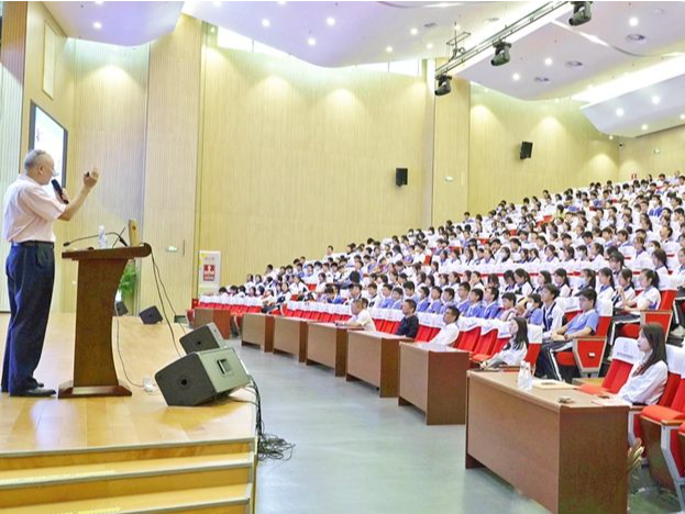 点燃科学梦想！第十二届院士专家巡讲活动走进福田这些学校