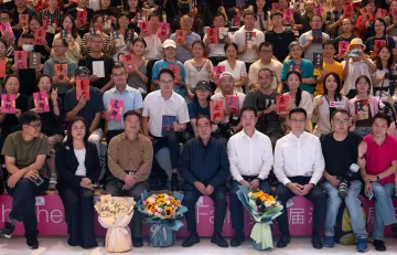 贾平凹：吸收深圳书城的文气，三年成“精”