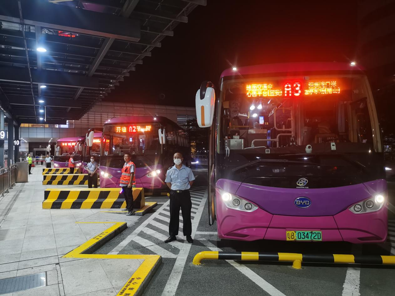 深圳机场“零点快线”持续扩容，为夜间抵深旅客提供多样化出行选择
