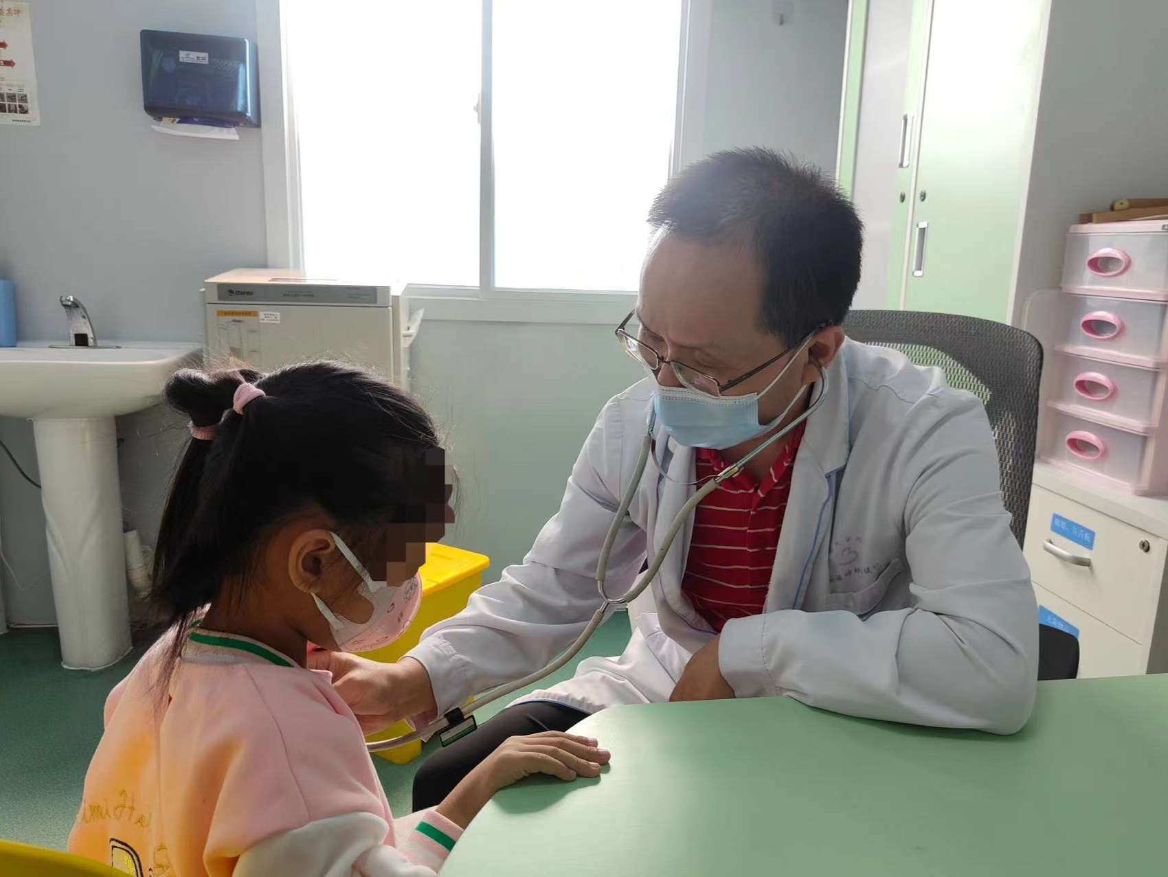 深圳已进入流感流行期 警惕多种呼吸道病原混合感染