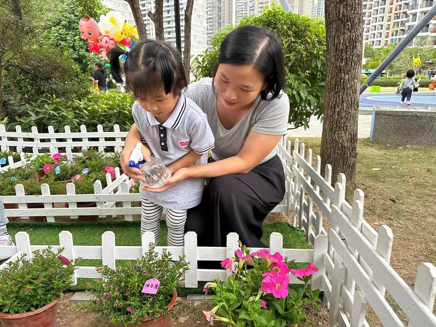 塘家社区60名小朋友参与共建花园助力打造儿童友好型社区