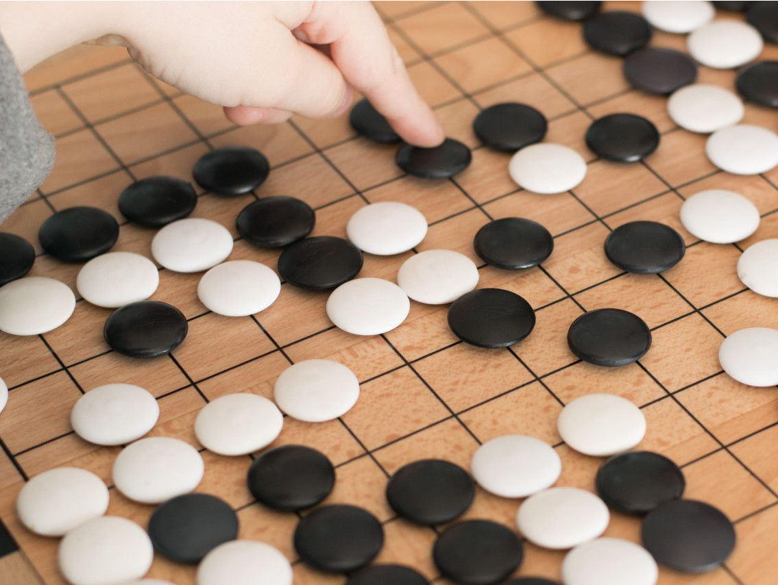 第33届中国围棋名人战龙华收枰 芈昱廷卫冕功成喜获三连霸