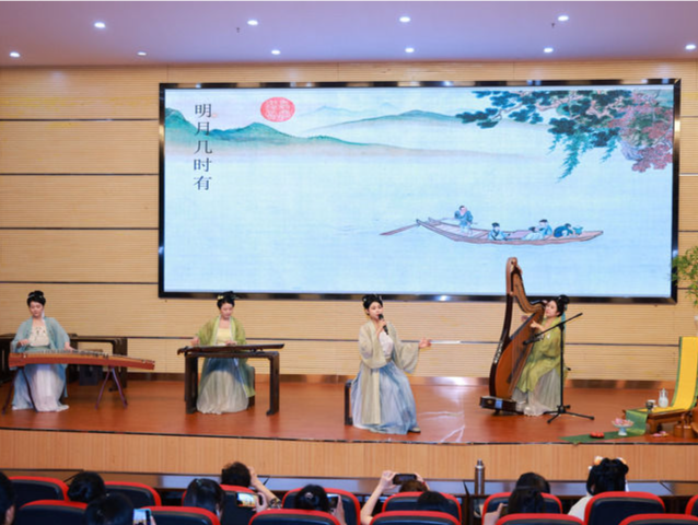 央媒看海南丨新华社关注海南古琴爱好者：古琴文化在年轻人中传承复兴