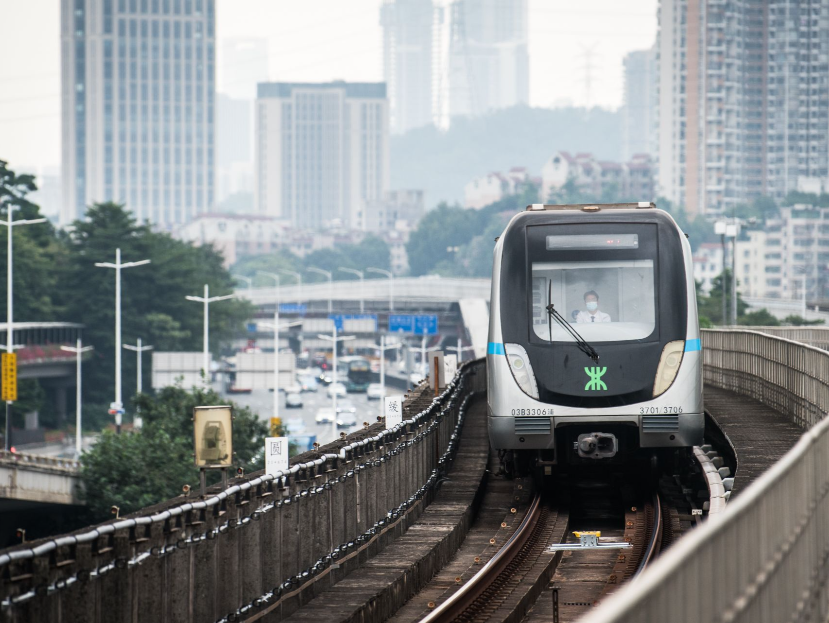 深圳地铁3号线工作日早高峰运能提升，部分区段首末班车时间再延长