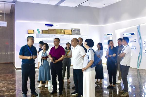 （上午驳回过，请驳回）保定国家高新区生物医药产业产学研活动走进深圳
