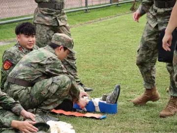 练技能，强素质，砺精兵！公明街道东宝红色民兵分队顺利通过训练成果年终考核