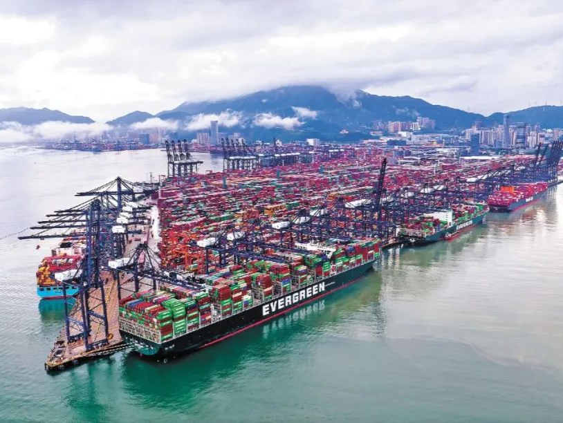 前10个月深圳进出口3.16万亿元，同比增长6.4%