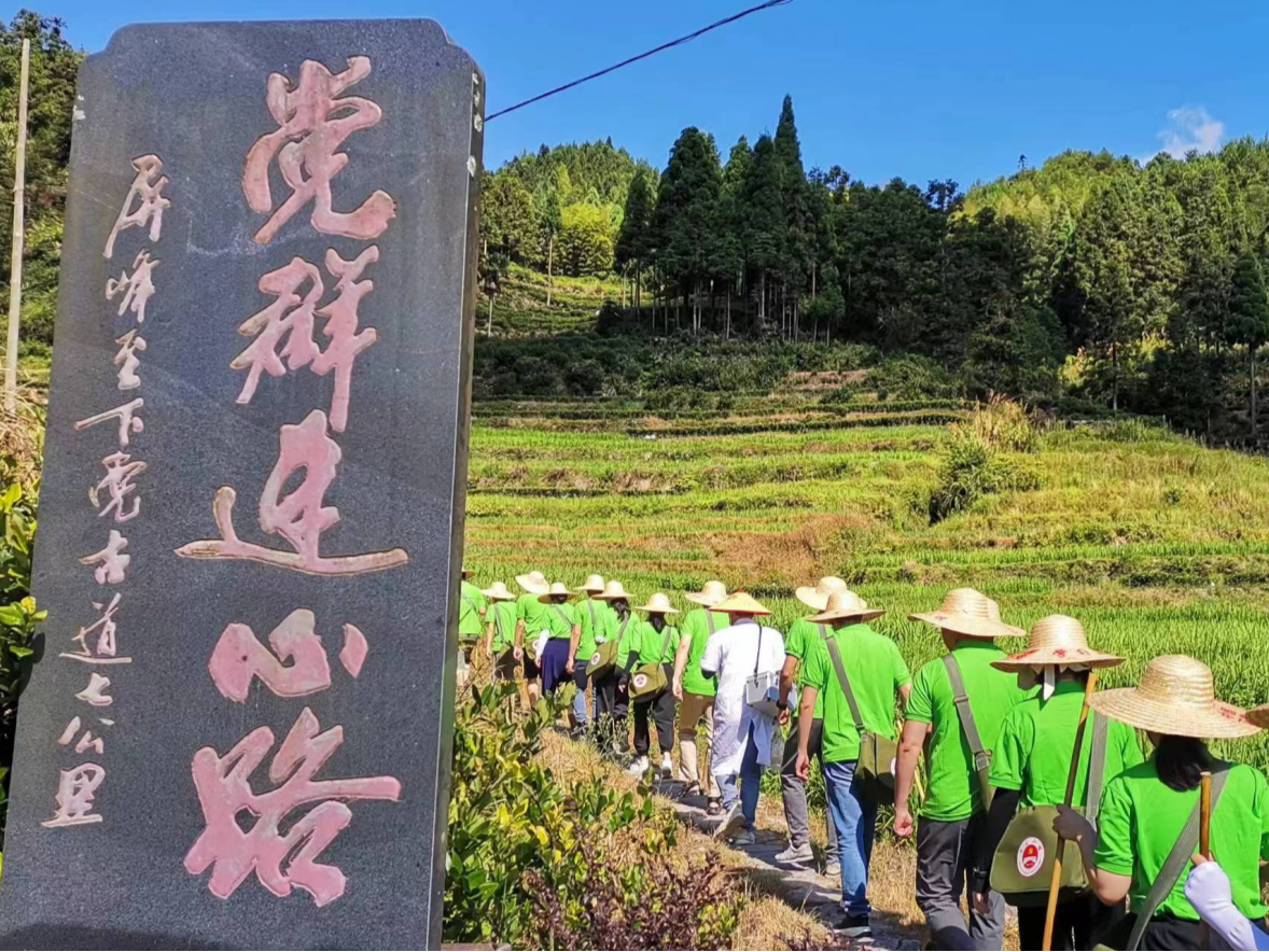 十佳案例 | 建立机关年轻干部“四下基层”锻炼长效机制