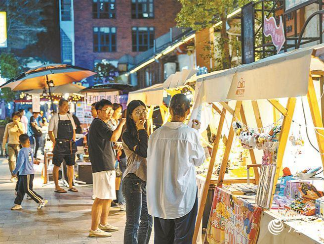 潮人出没、小众文创、“多巴胺”风……厦门涌现出一批热门打卡主题街区→