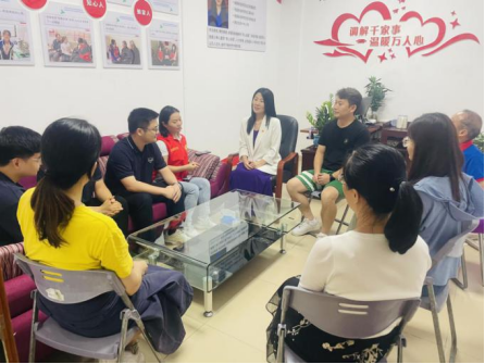 发挥矛盾化解大作用！龙岗巧用“小工作室”助力基层治理