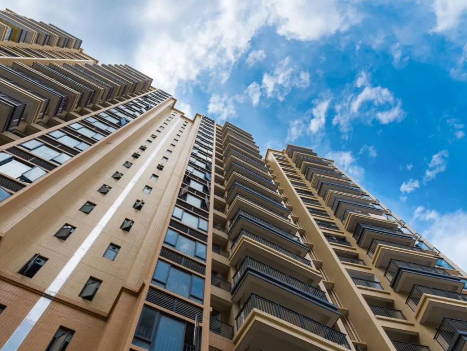 深圳三个项目640套安居房接受网上认购，最低均价23565.53元/平方米