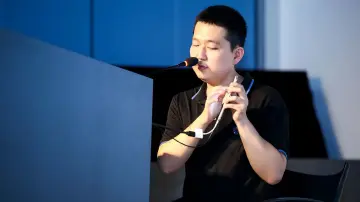 网络公益·V传播·深圳网络名人说——郑锐