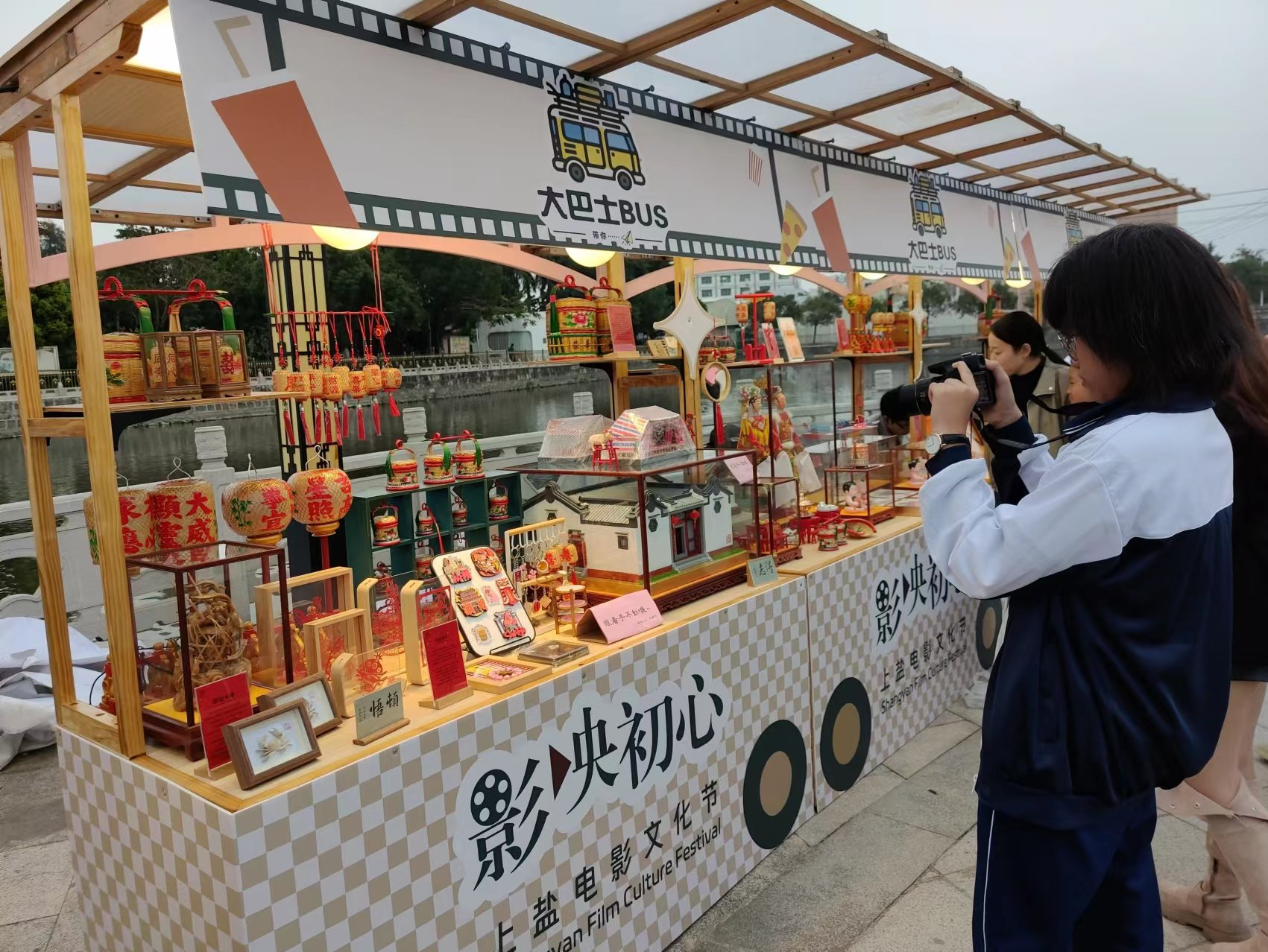 深入基层看发展！汕头潮南启动“百千万 一线行”媒体采风活动