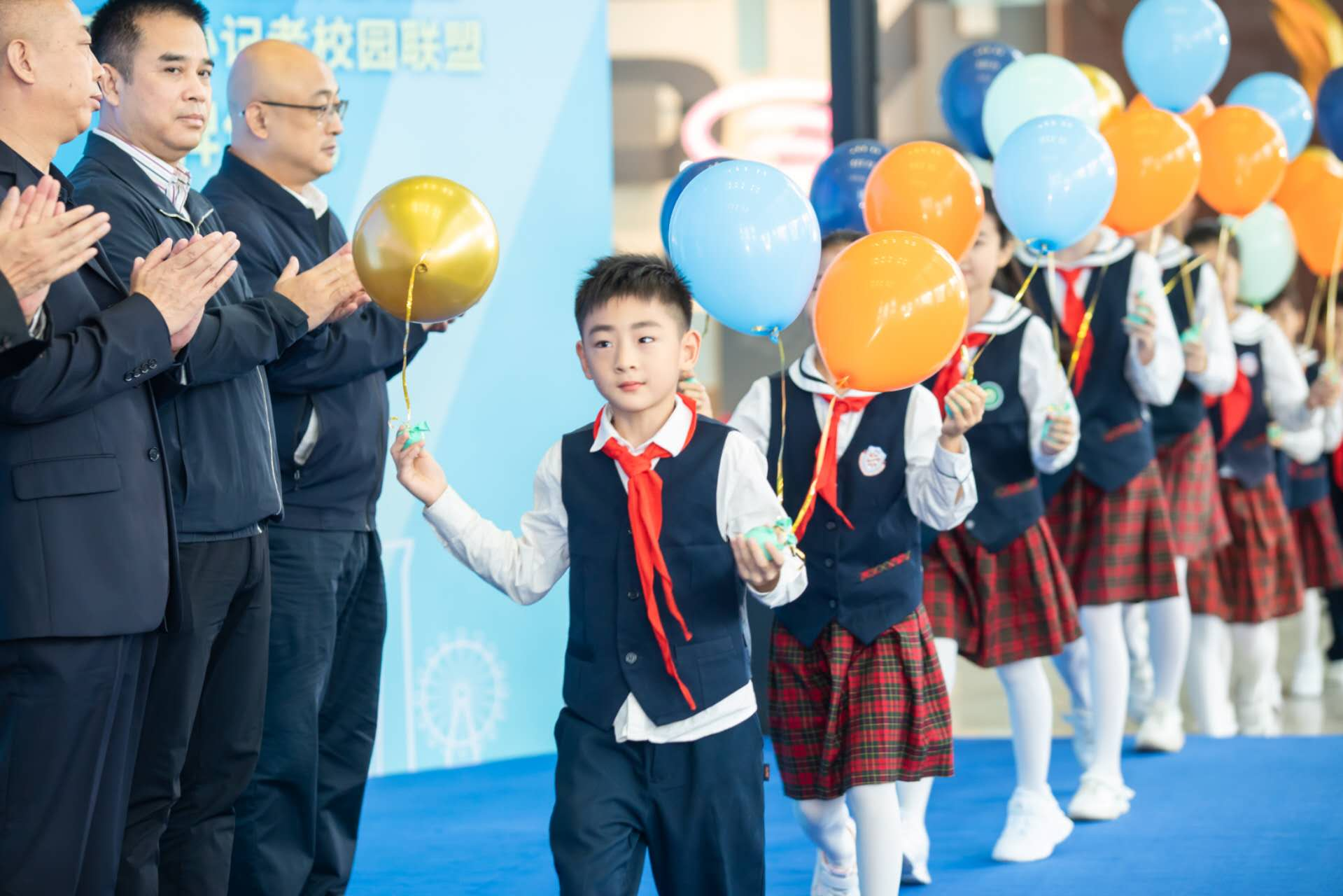 深圳百所學校參與安全圳少年12月13日晚7點登陸少兒頻道