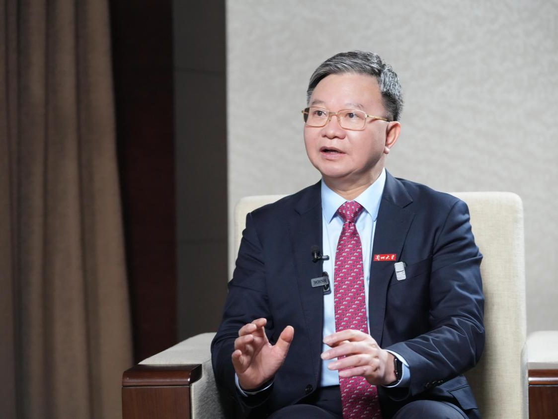 读特专访 | 兰州大学校长严纯华：深圳是兰大人心心念念的地方