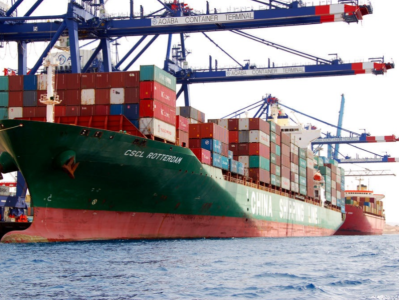 约旦和埃及已同意运营连接亚喀巴和埃及地中海港口的海陆运输线 