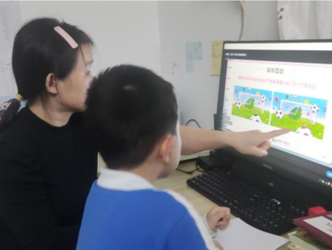 罗湖教育社工团队开展“趣陪伴，益成长”注意力提升项目活动