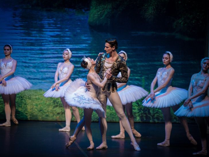 经典学派呈现！莫斯科芭蕾舞剧院芭蕾舞团即将深圳献演《天鹅湖》
