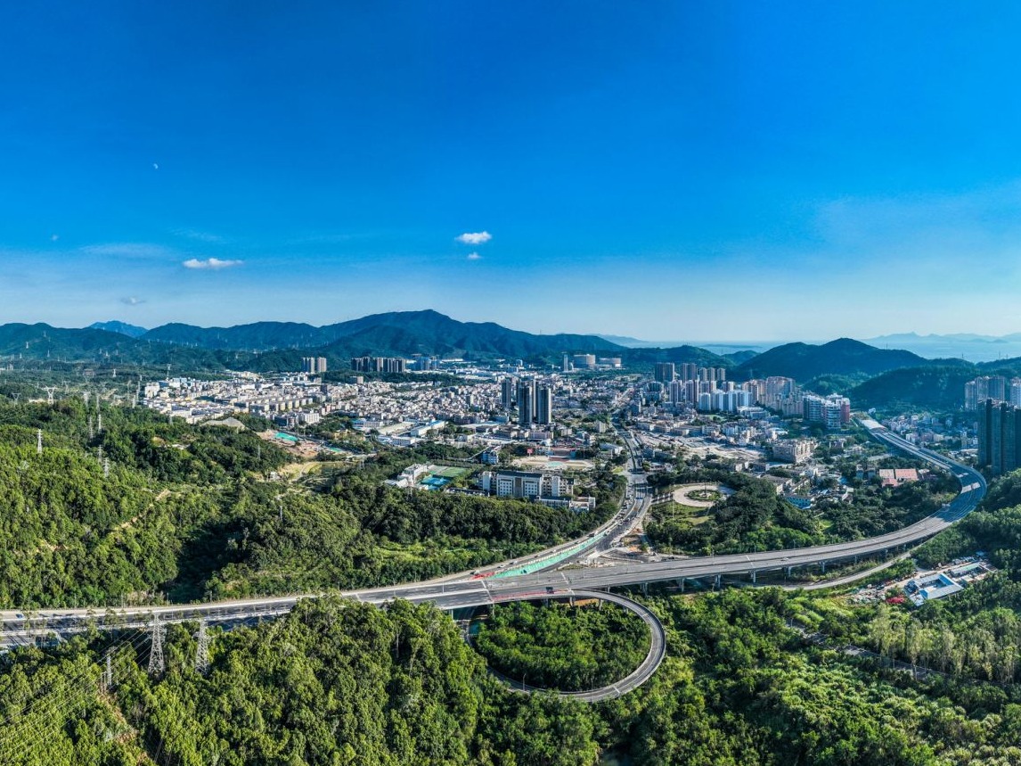 政策送上门，一线解难题！深汕：“四下基层”惠企暖企