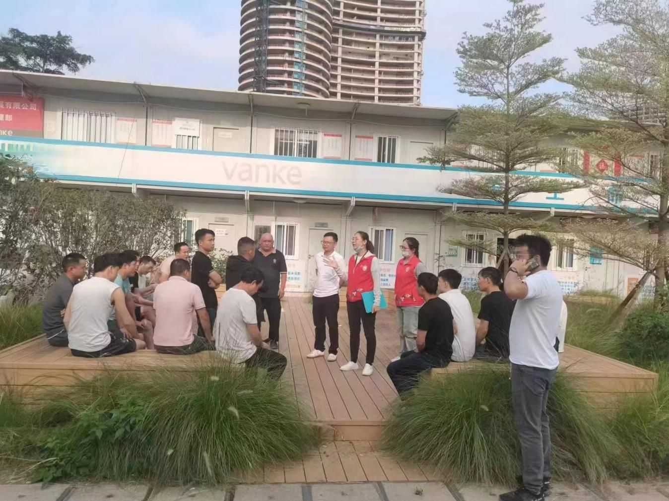 用脚步丈量南山 “解剖麻雀