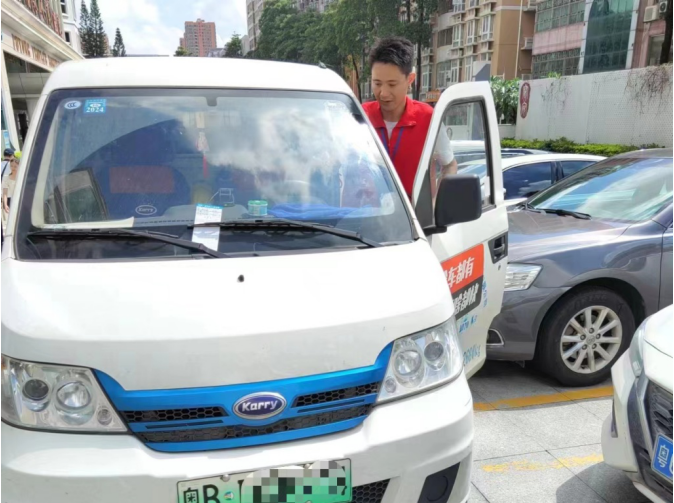 “交给我，您放心去办事！”福永人民医院细致服务获市民点赞