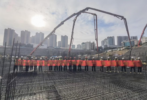 底板浇筑全面完成，中建四局五公司乾成数创文化园项目按下“加速键”