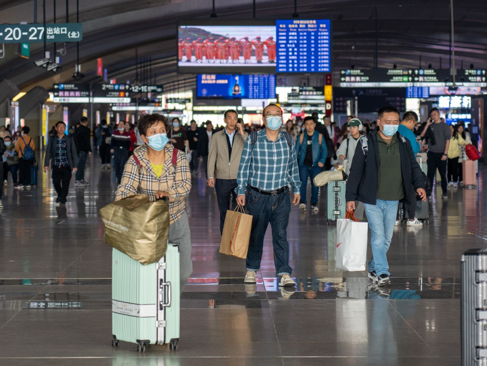 广铁春运预计发送旅客7250万人次，节前客流最高峰预计在2月3日到来